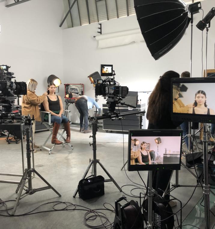 backstage tournage cosmétiques tuto make-up Make Up Forever